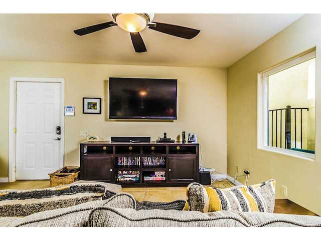 816 N Cleveland St, Oceanside, CA 92054 photo 4