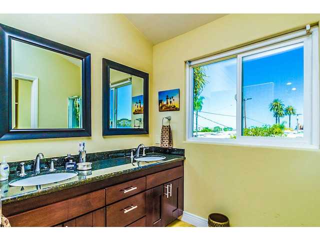 816 N Cleveland St, Oceanside, CA 92054 photo 9