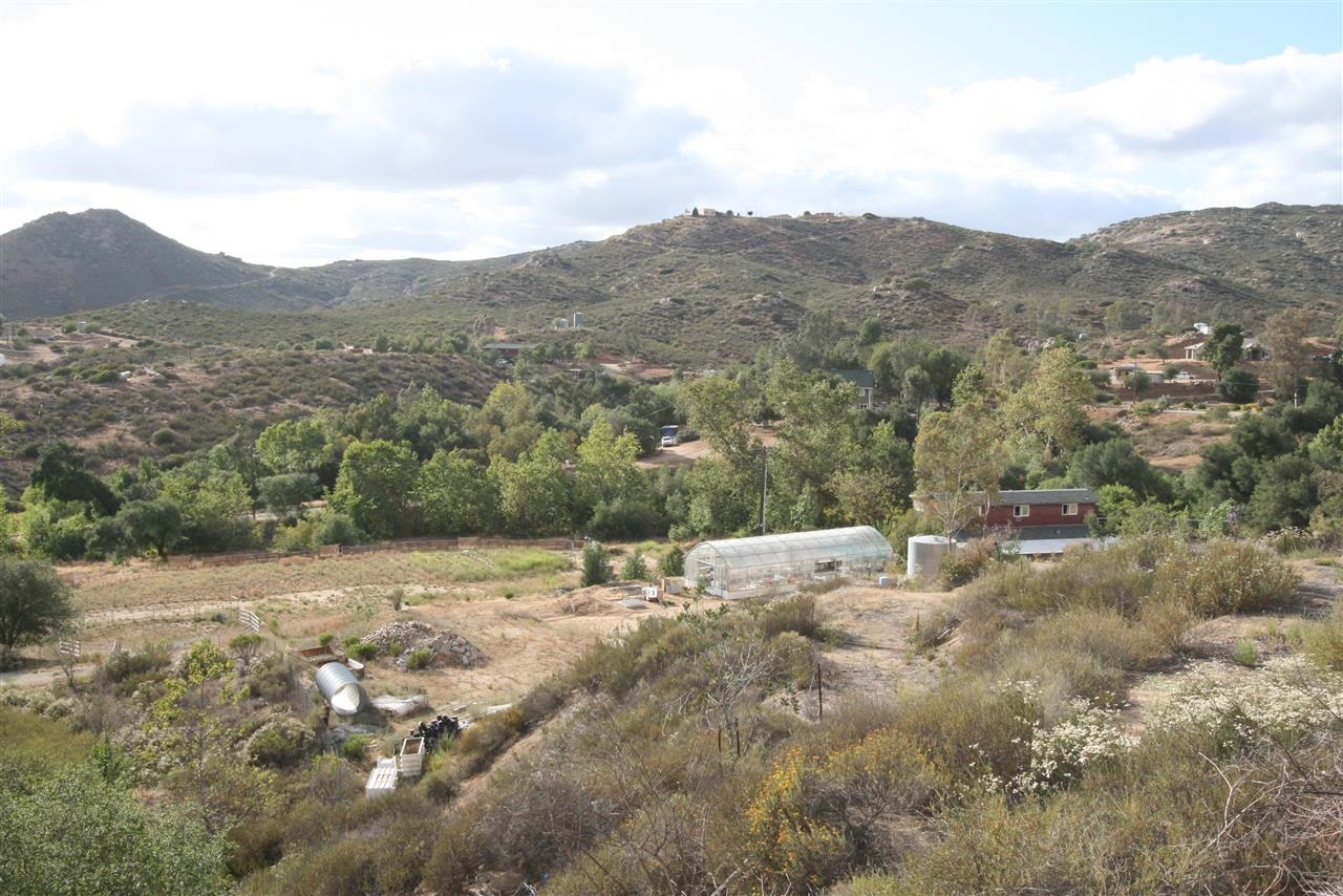 1646 Peutz Vly, Alpine, CA 91901 photo 6