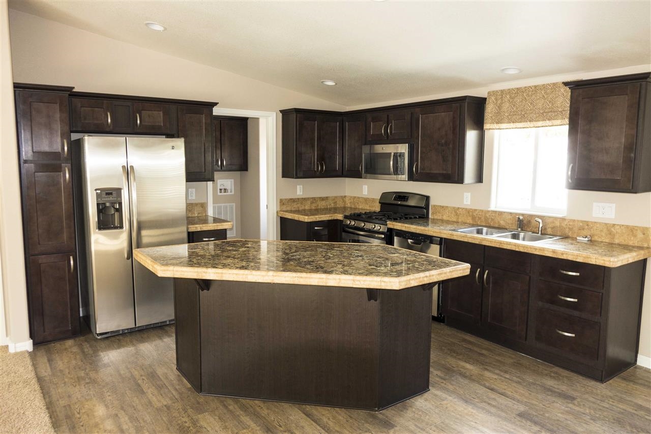 13043 Alpine Dr #399, Poway, CA 92064 photo 2