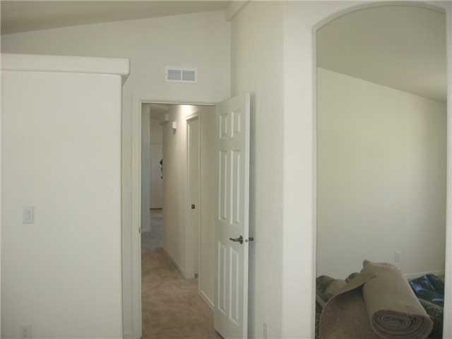 102 Pheasant Ln, Oceanside, CA 92057 photo 5