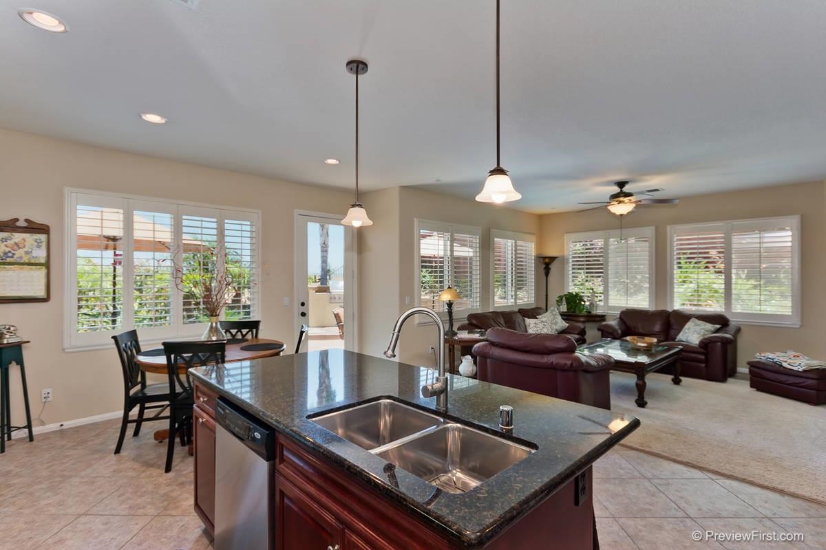 4655 Meadow, Carlsbad, CA 92010 photo 4