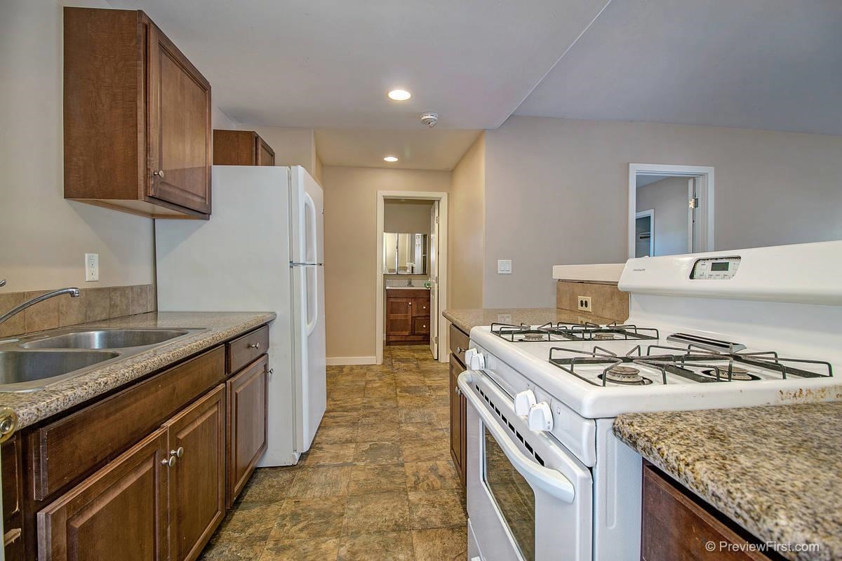 337 W 6th, Escondido, CA 92025 photo 6
