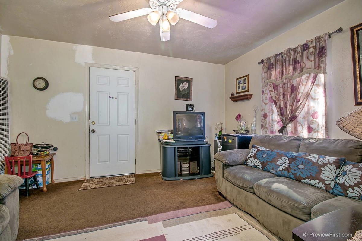 337 W 6th, Escondido, CA 92025 photo 13