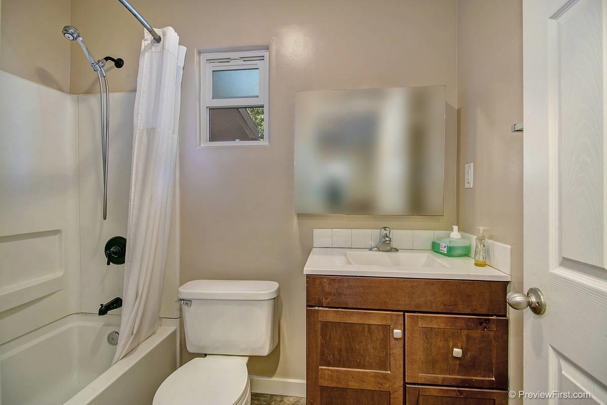 337 W 6th, Escondido, CA 92025 photo 8