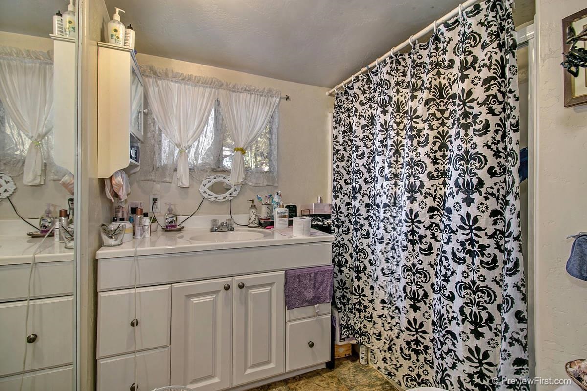 337 W 6th, Escondido, CA 92025 photo 16