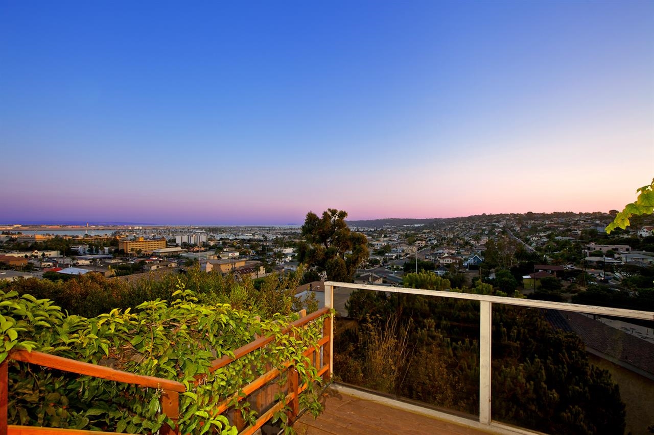3233 Oliphant St, San Diego, CA 92106 photo 12