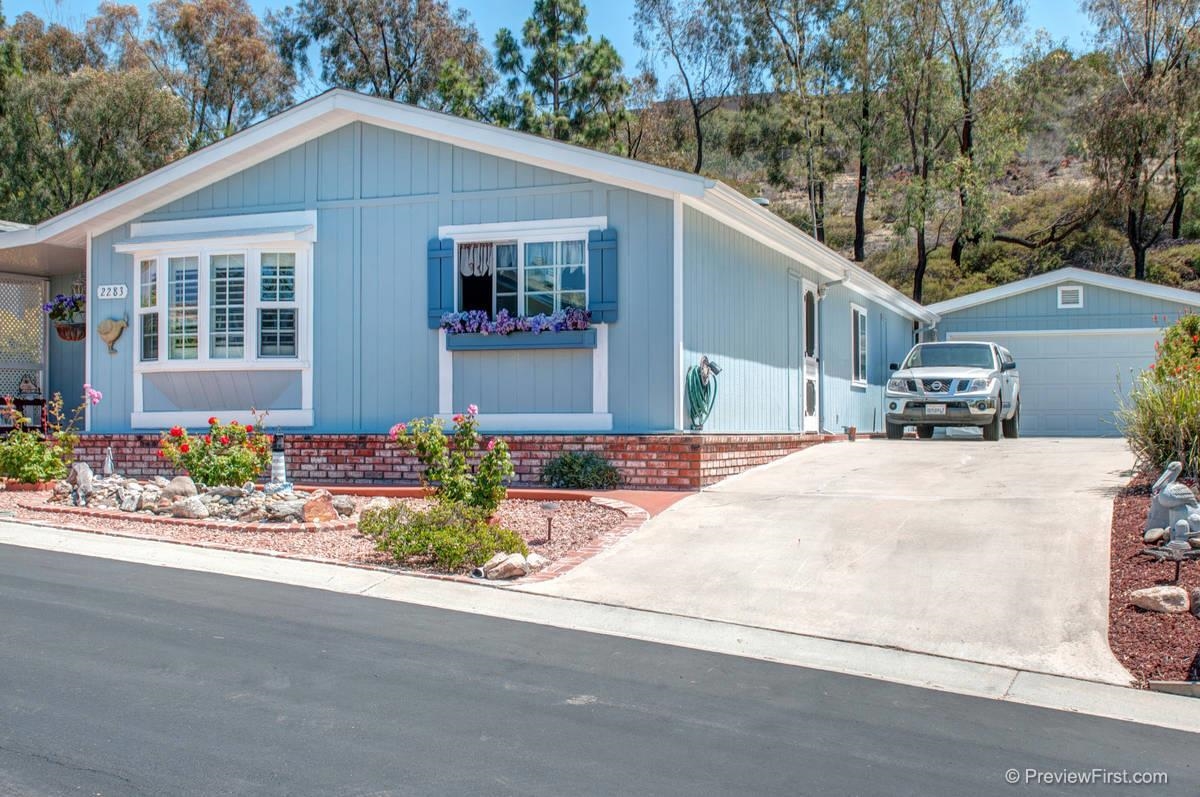 2283 Bryant, Carlsbad, CA 92008 photo 2