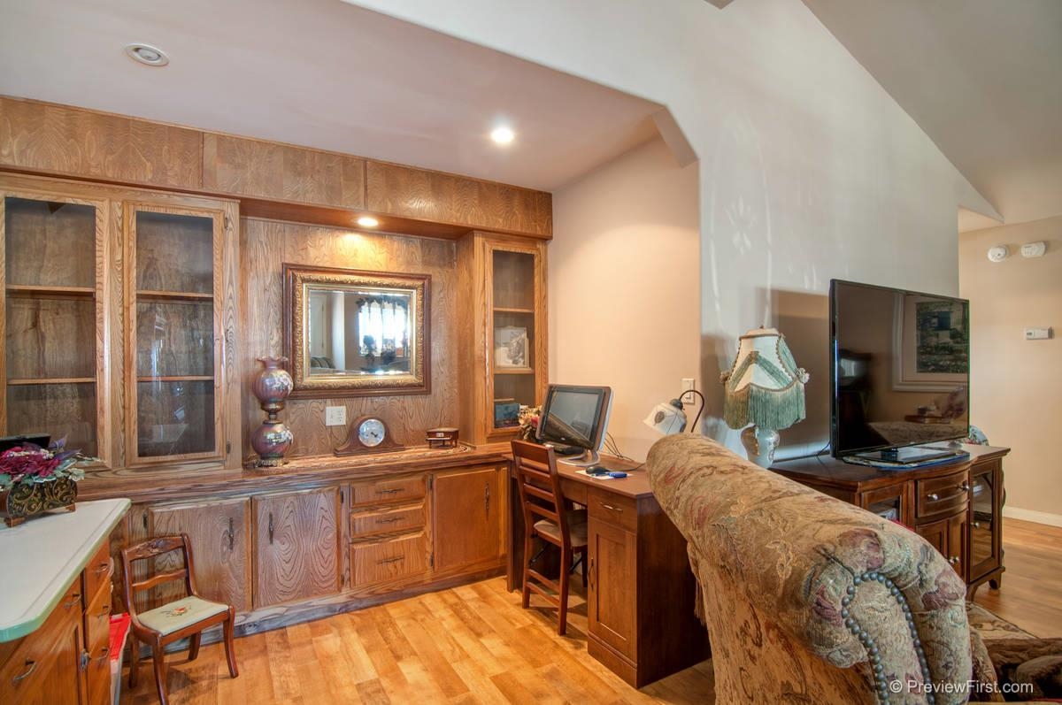 2283 Bryant, Carlsbad, CA 92008 photo 5