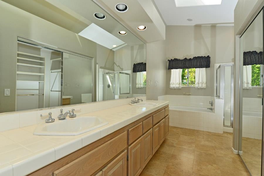 4955 Lerkas Way, Oceanside, CA 92056 photo 13