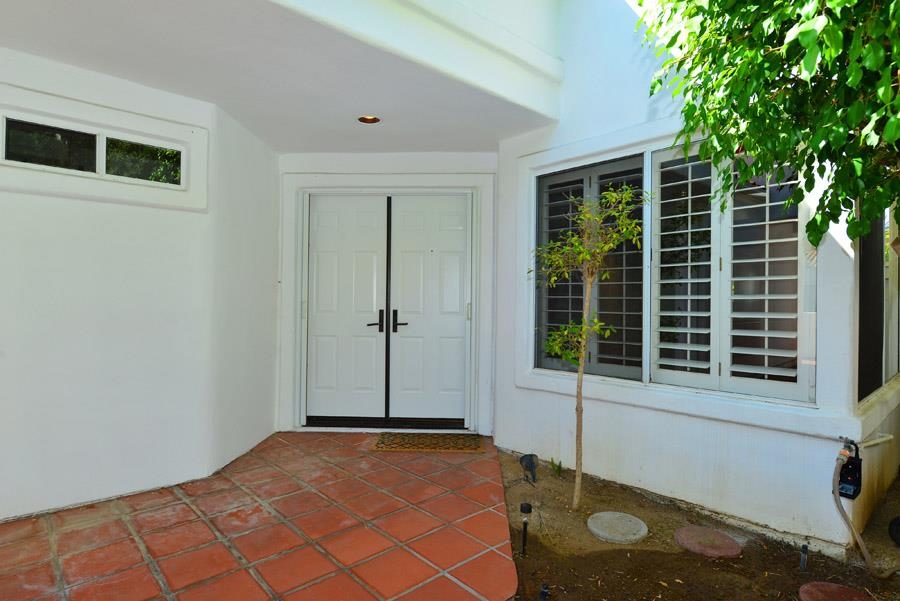 4955 Lerkas Way, Oceanside, CA 92056 photo 2