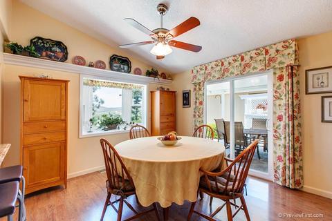 2286 Bryant, Carlsbad, CA 92008 photo 9