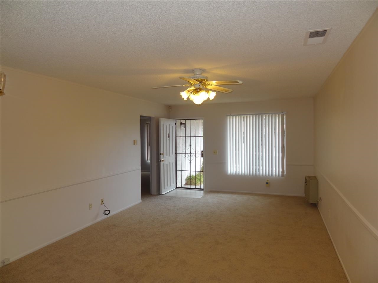 4586 Westridge, Oceanside, CA 92056 photo 4