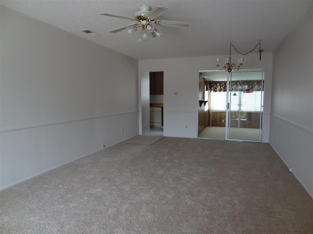 4586 Westridge, Oceanside, CA 92056 photo 3
