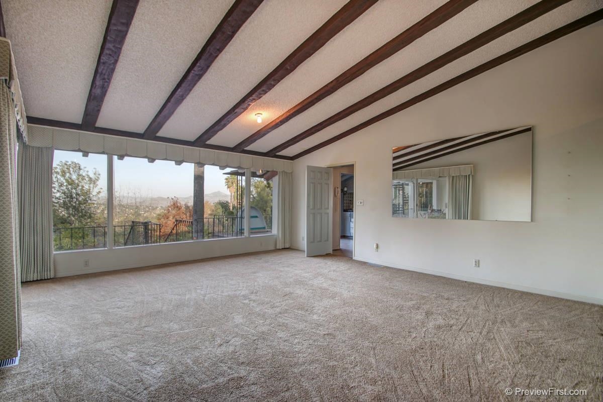 2242 Alexander, Escondido, CA 92025 photo 4
