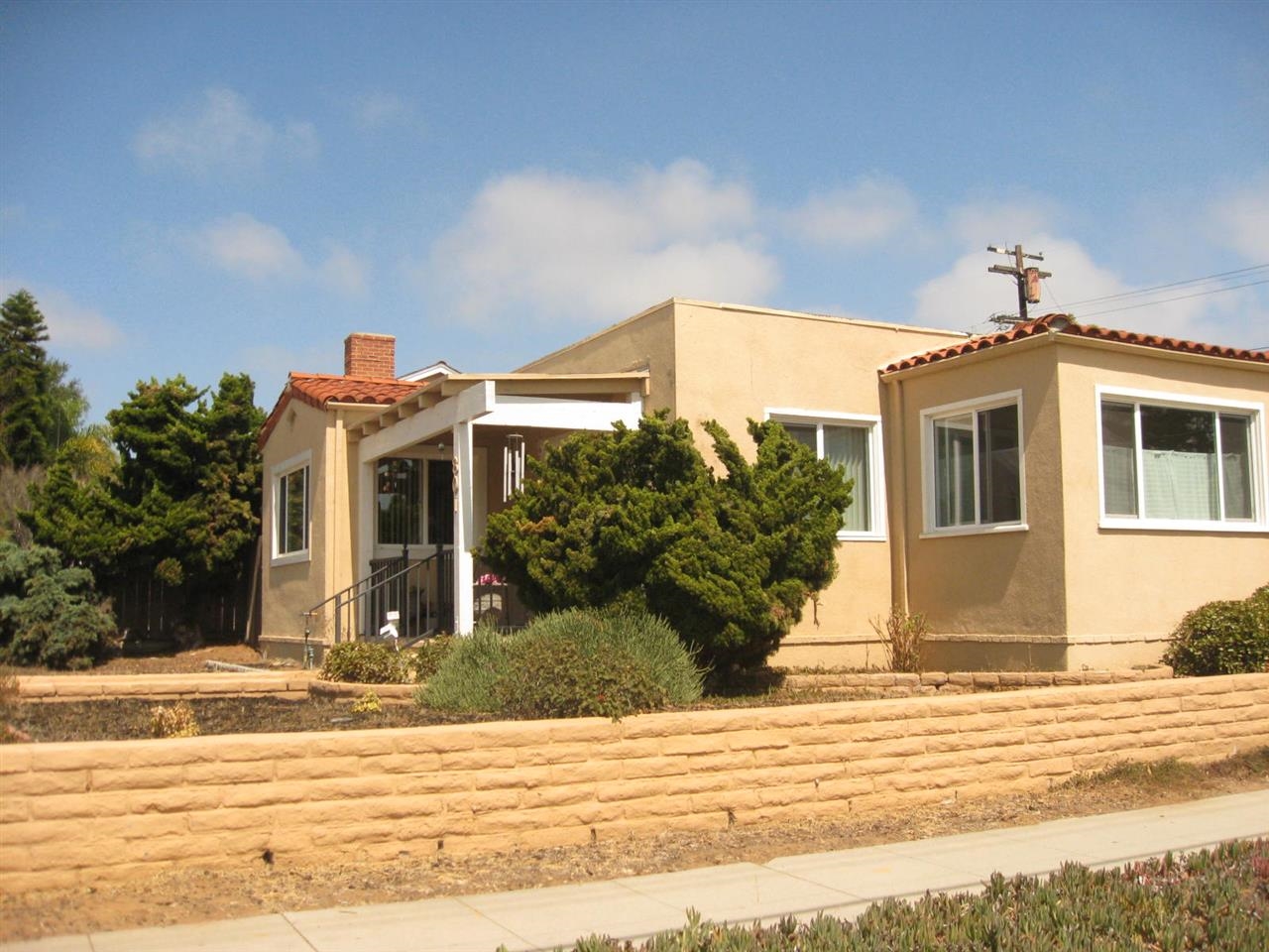 801 Leonard, Oceanside, CA 92054 photo 2
