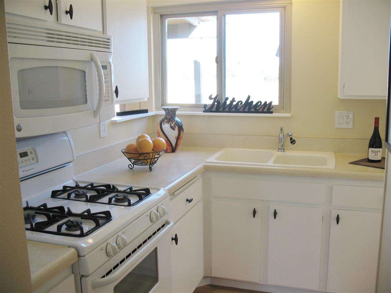 1444 Peacock Blvd, Oceanside, CA 92056 photo 7