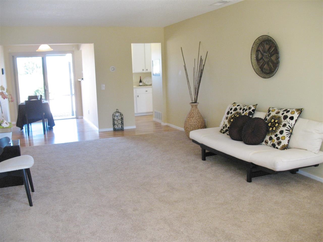 1444 Peacock Blvd, Oceanside, CA 92056 photo 4