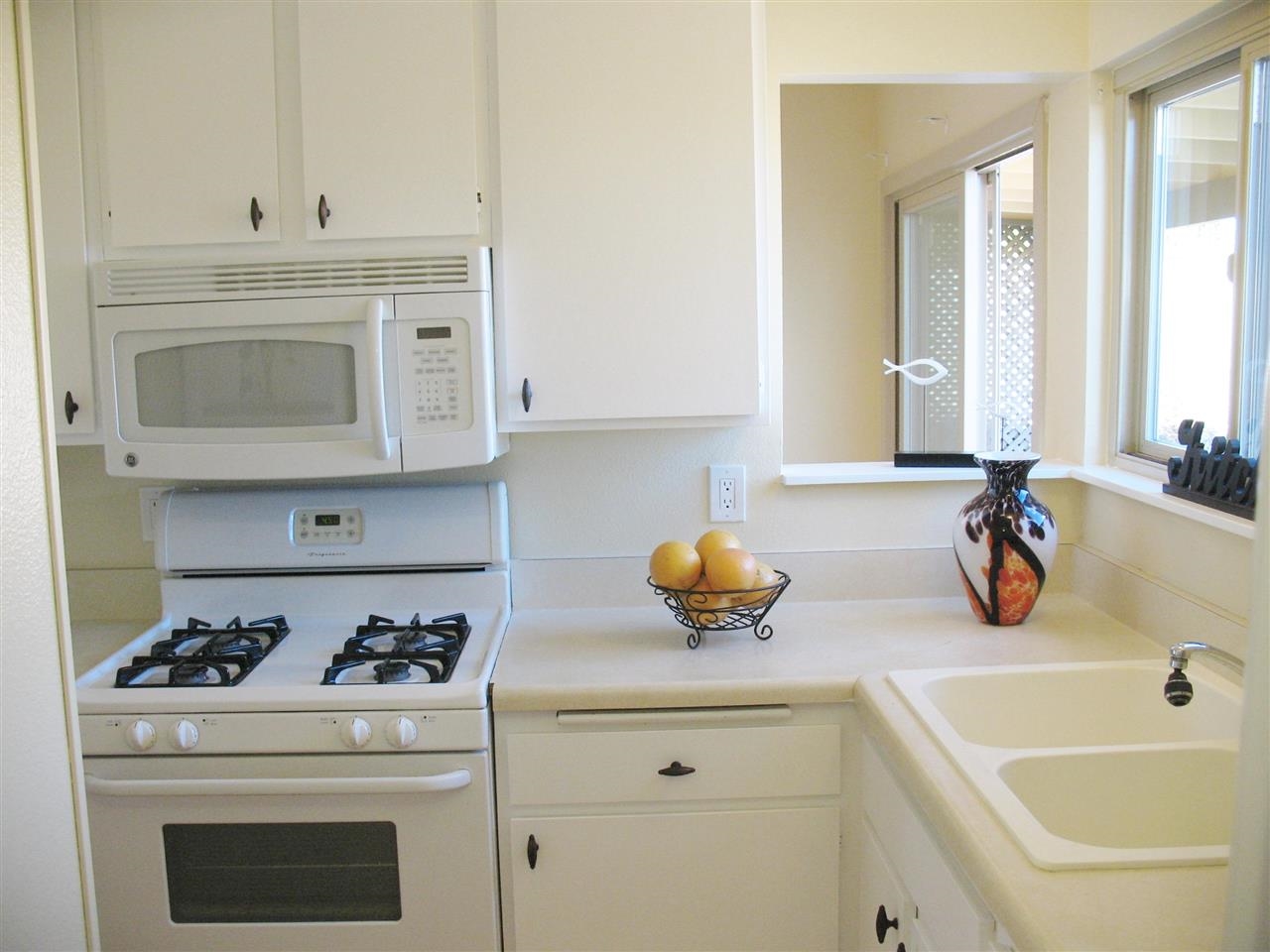 1444 Peacock Blvd, Oceanside, CA 92056 photo 8