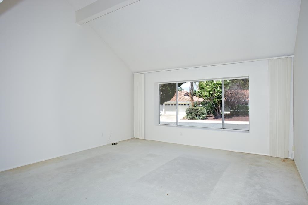 8761 Cliffridge, La Jolla, CA 92037 photo 3