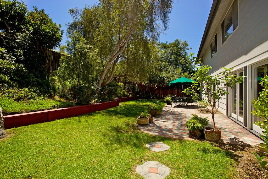 8761 Cliffridge, La Jolla, CA 92037 photo 22