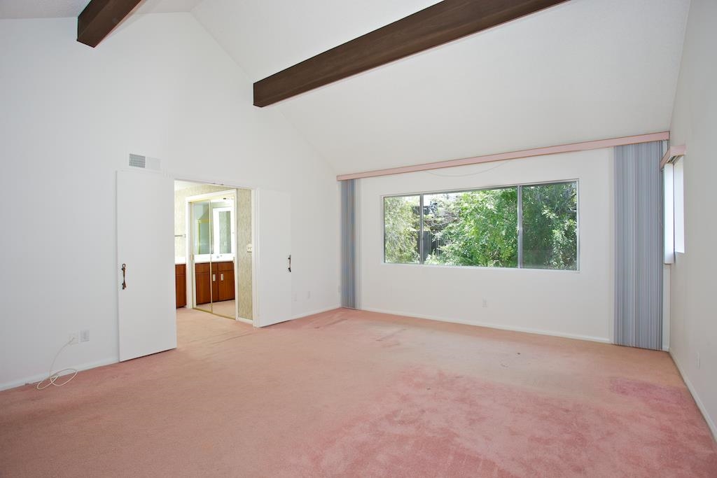 8761 Cliffridge, La Jolla, CA 92037 photo 11