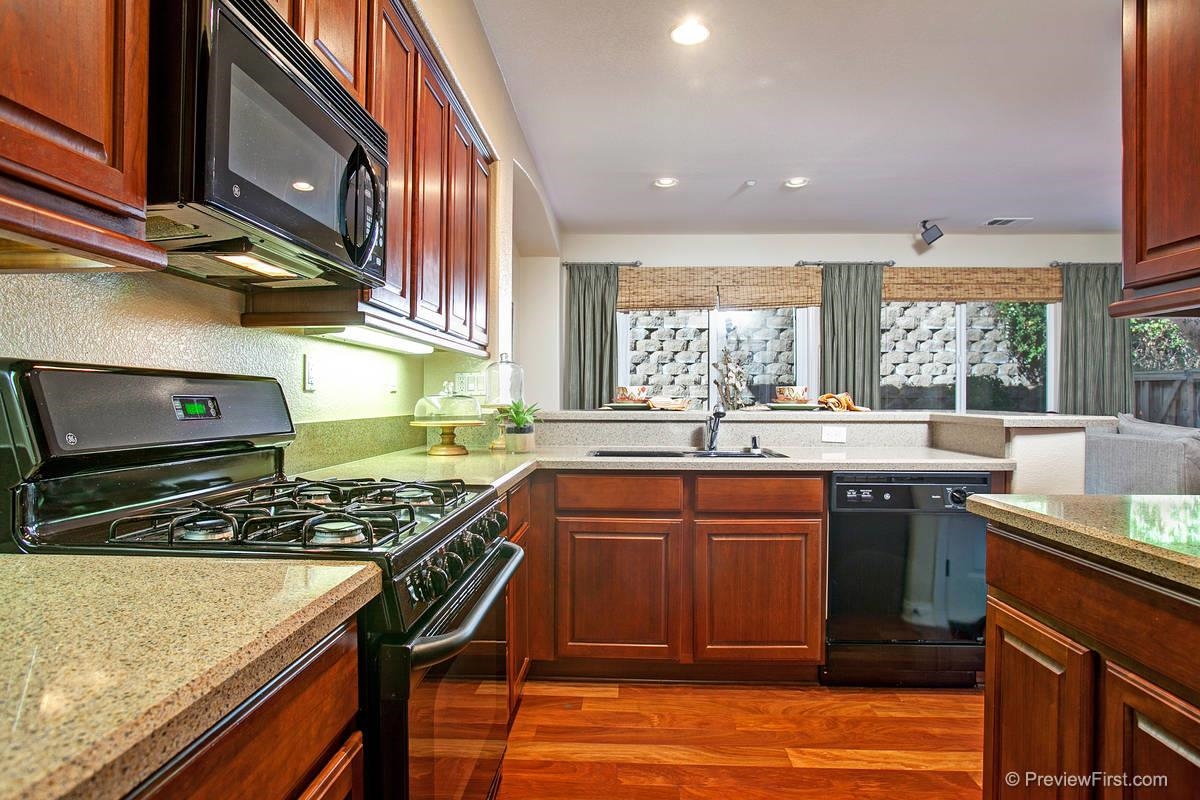1336 Sky Ridge Ct, San Marcos, CA 92078 photo 9