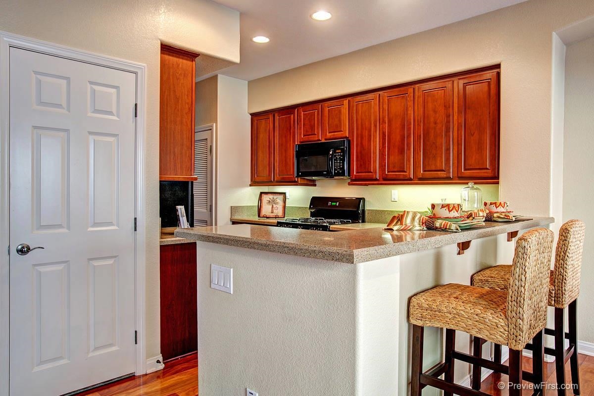1336 Sky Ridge Ct, San Marcos, CA 92078 photo 7