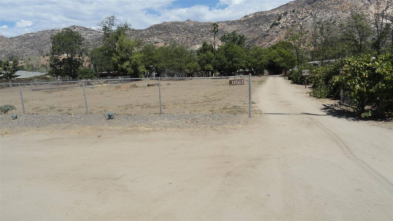 11563 Moreno, Lakeside, CA 92040 photo 12