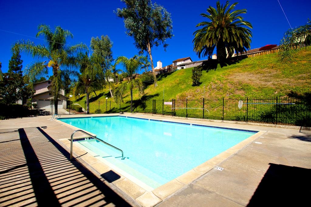 1859 Guilder Gln, Escondido, CA 92029 photo 24