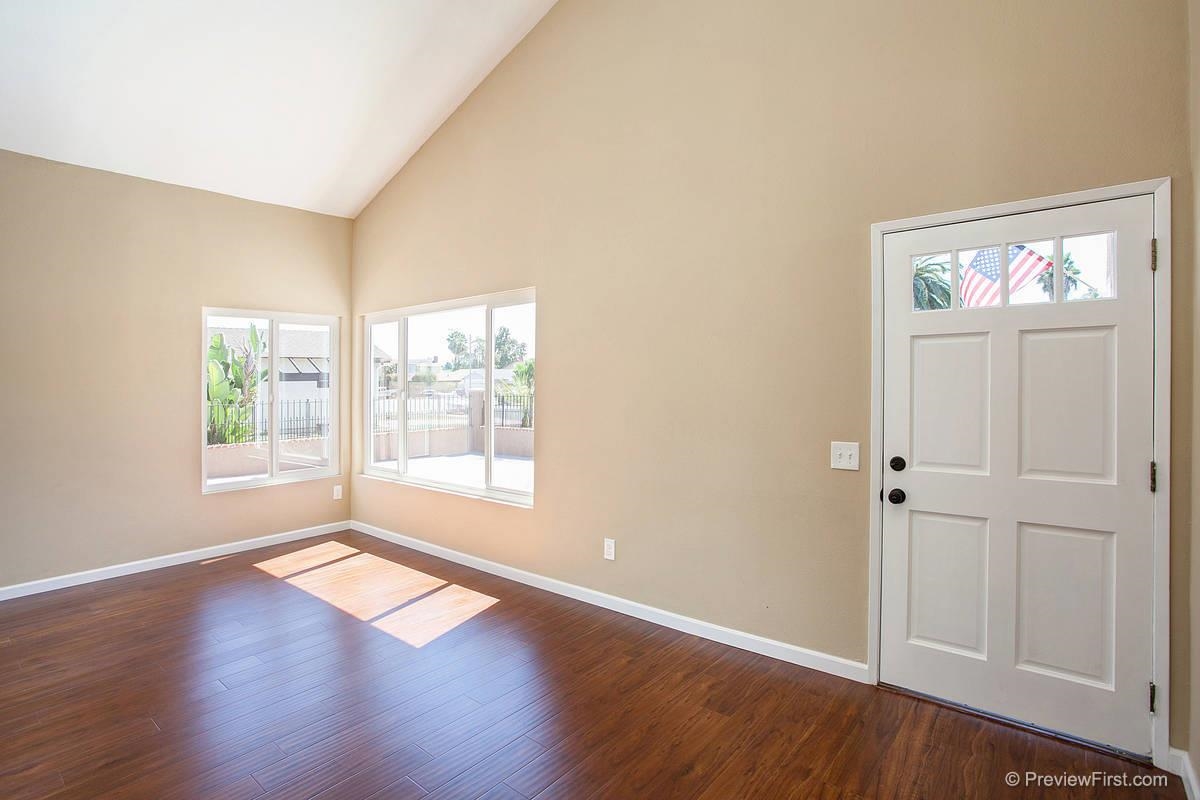 4604 Mardi Gras, Oceanside, CA 92057 photo 2