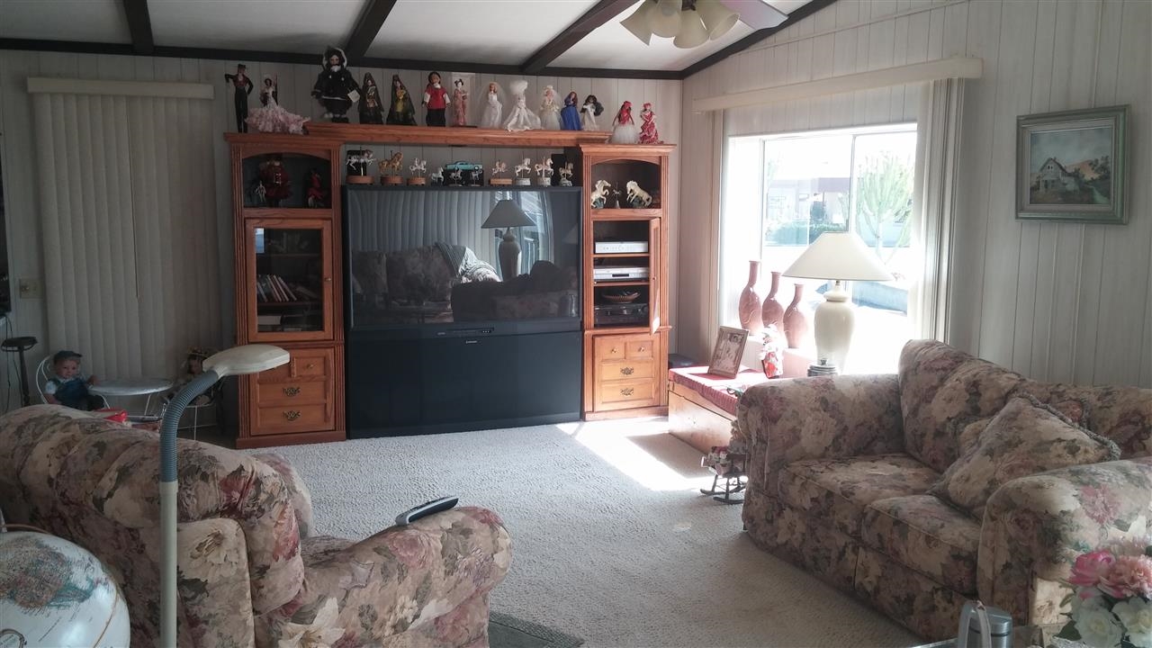 275 S Worthington #104, Spring Valley, CA 91977 photo 1