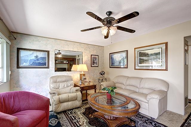 3190 Coral Dr, Oceanside, CA 92056 photo 3