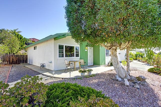 3190 Coral Dr, Oceanside, CA 92056 photo 2