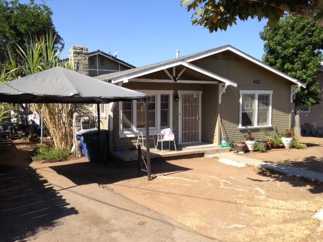 422 Massachusetts Ave, Vista, CA 92084 photo 1