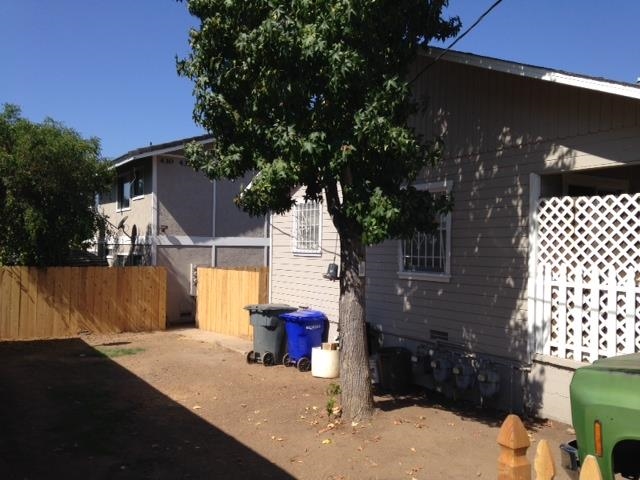 428 Massachusetts Ave, Vista, CA 92084 photo 2