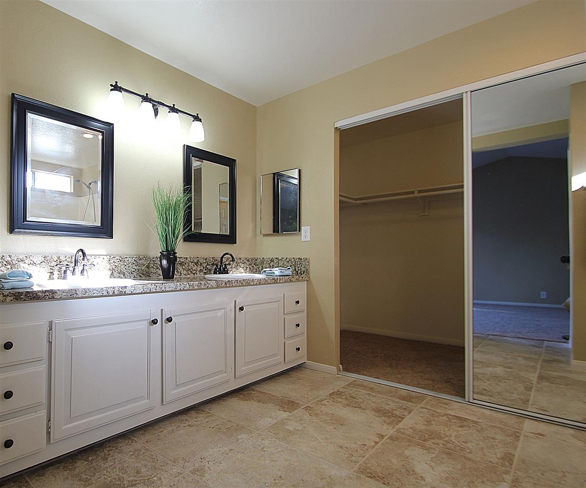2353 Mapleleaf, Vista, CA 92081 photo 7
