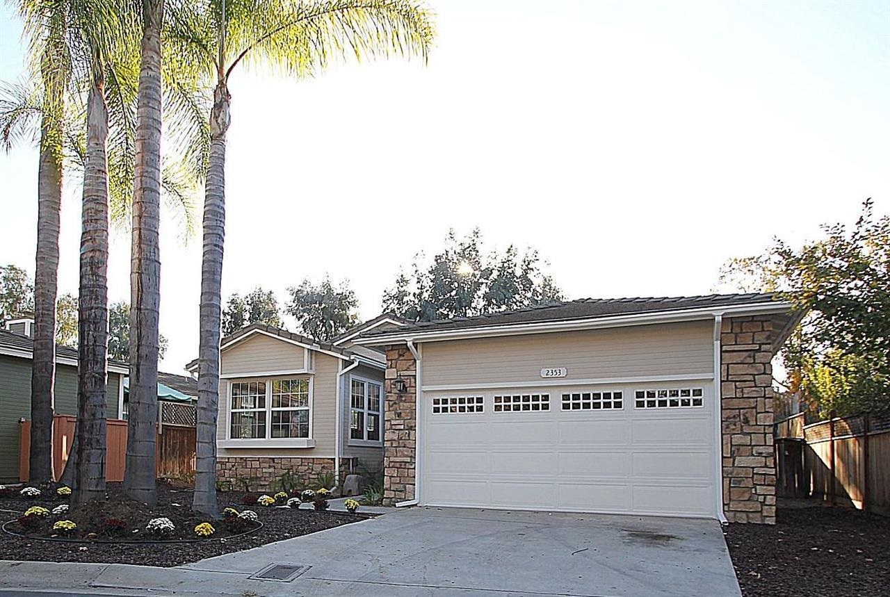 2353 Mapleleaf, Vista, CA 92081 photo 2