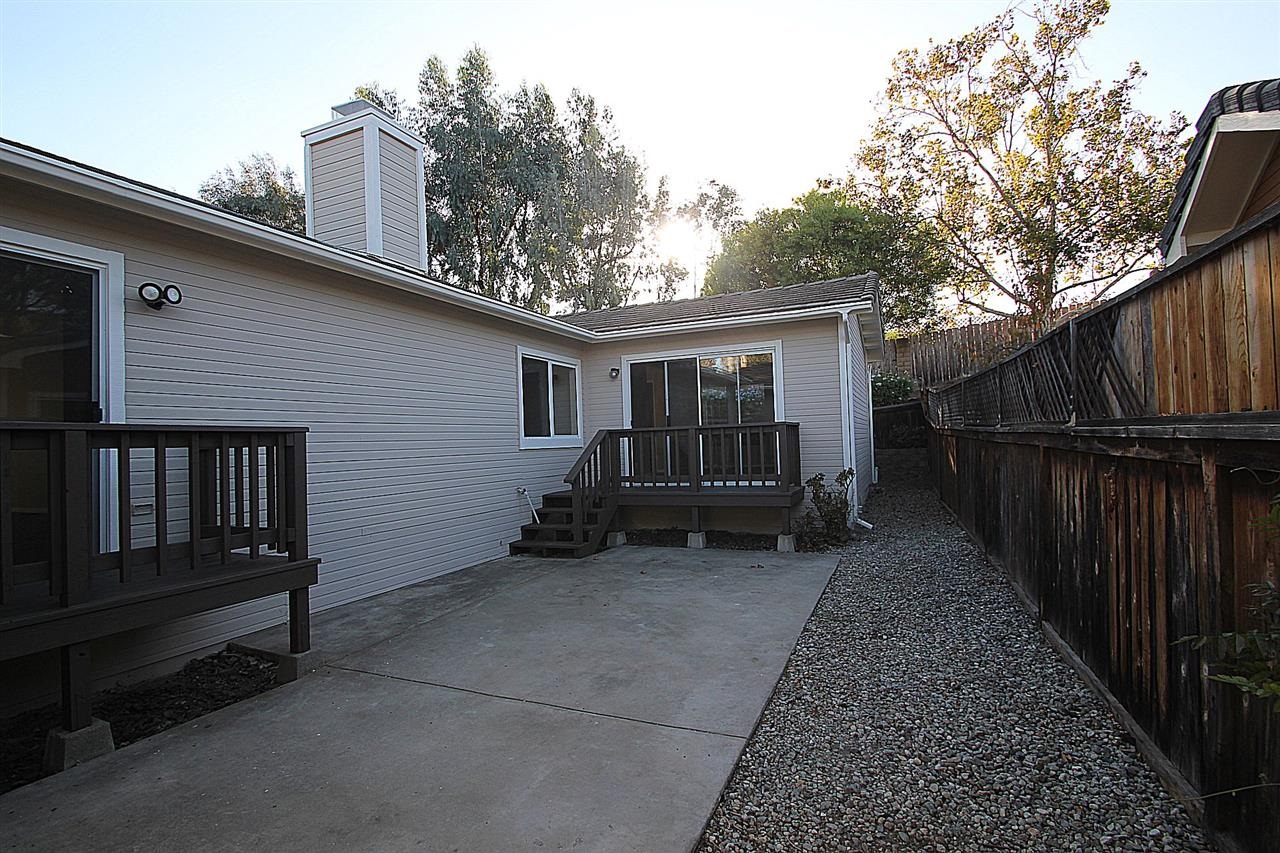2353 Mapleleaf, Vista, CA 92081 photo 13