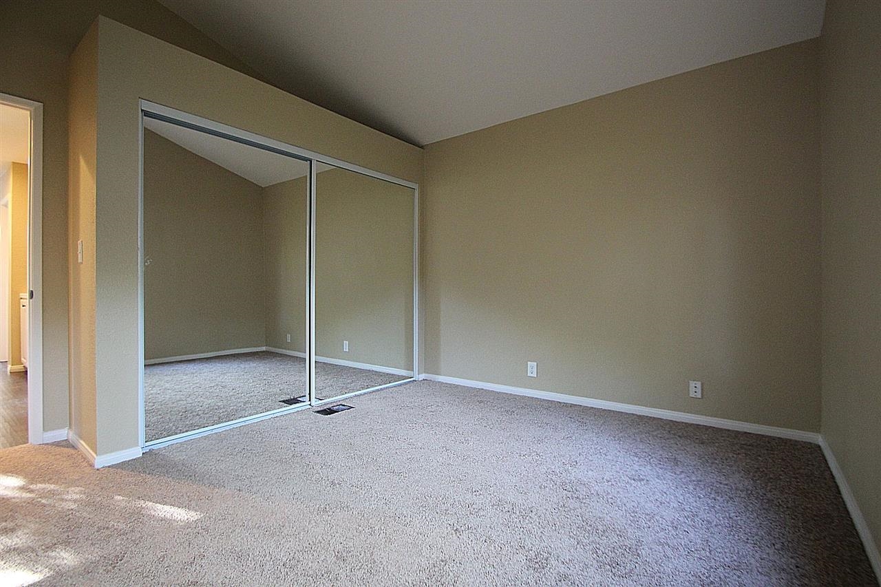 2353 Mapleleaf, Vista, CA 92081 photo 10