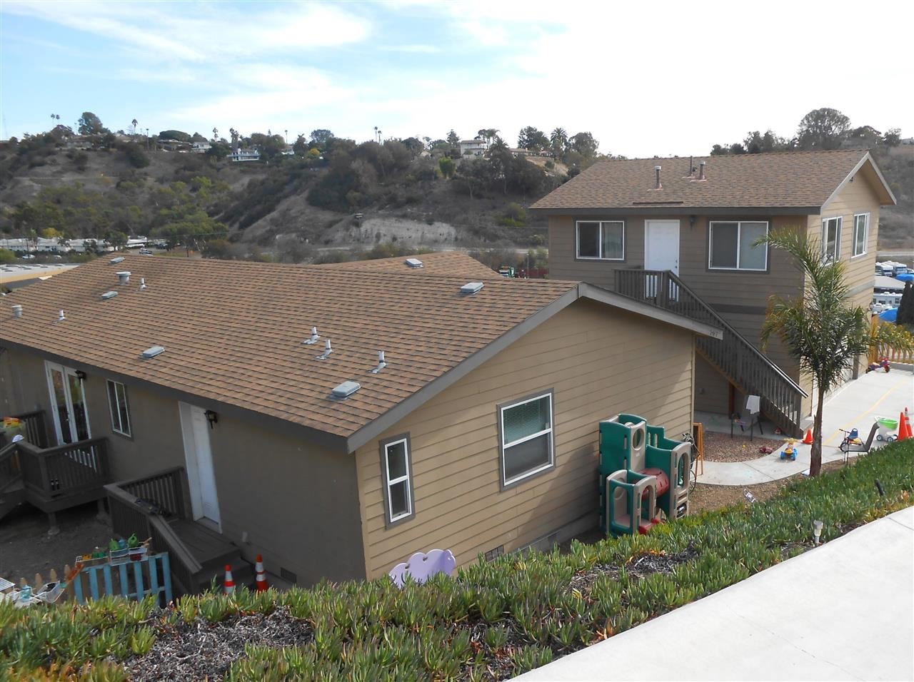 567 Hoover St, Oceanside, CA 92054 photo 2