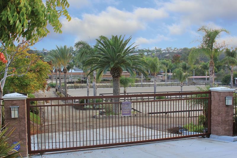 1877 Olivenhain Rd, Encinitas, CA 92024 photo 1