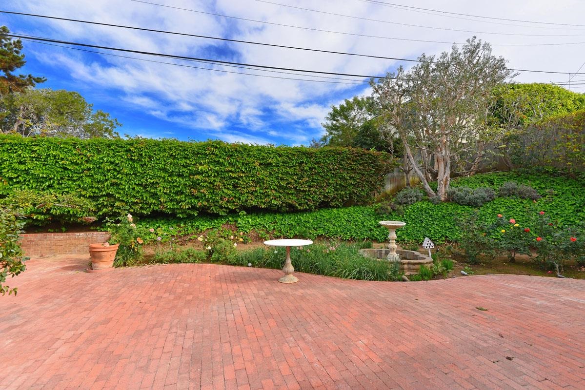 7915 Lowry Ter, La Jolla, CA 92037 photo 14
