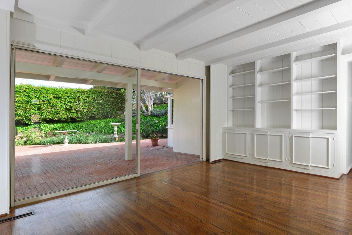 7915 Lowry Ter, La Jolla, CA 92037 photo 11