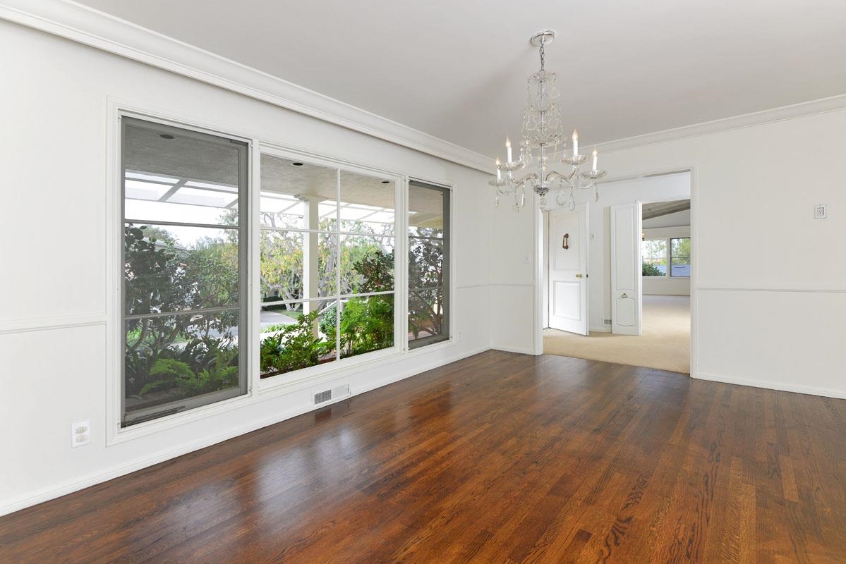 7915 Lowry Ter, La Jolla, CA 92037 photo 9