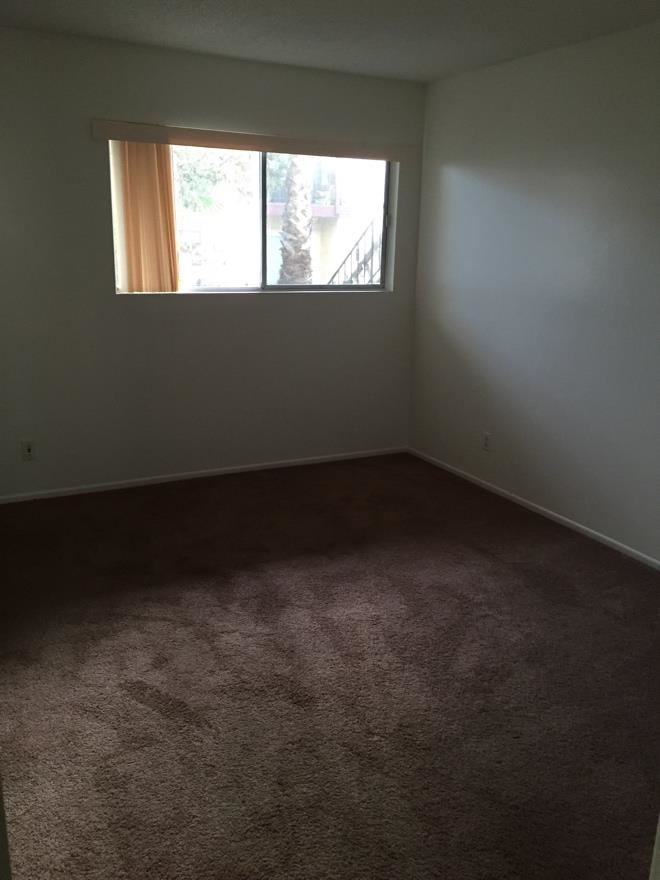 286 Alestar St, Vista, CA 92084 photo 9