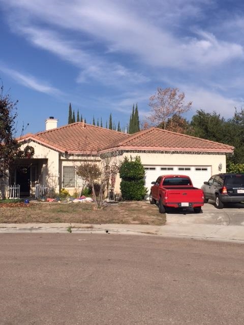 3978 Estancia Dr, Oceanside, CA 92058 photo 1