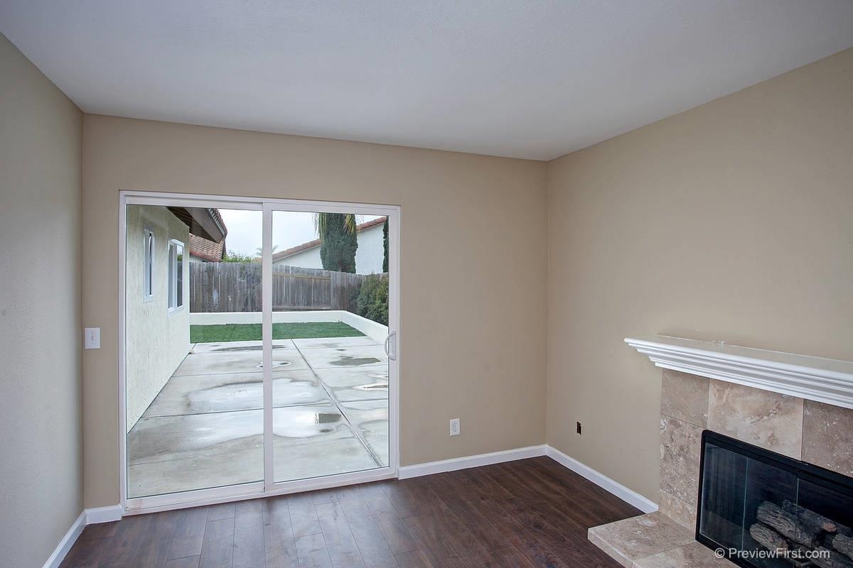 231 Ocotillo Pl, Oceanside, CA 92057 photo 5