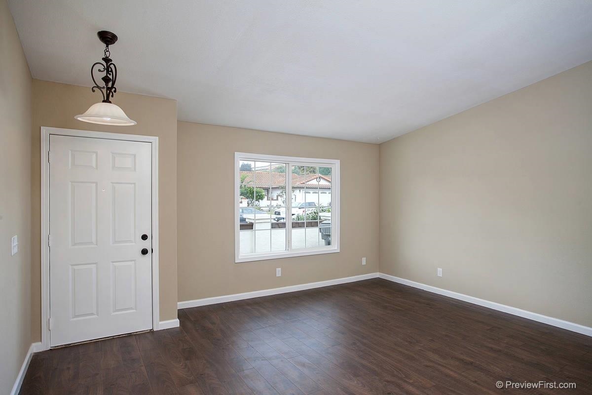 231 Ocotillo Pl, Oceanside, CA 92057 photo 2