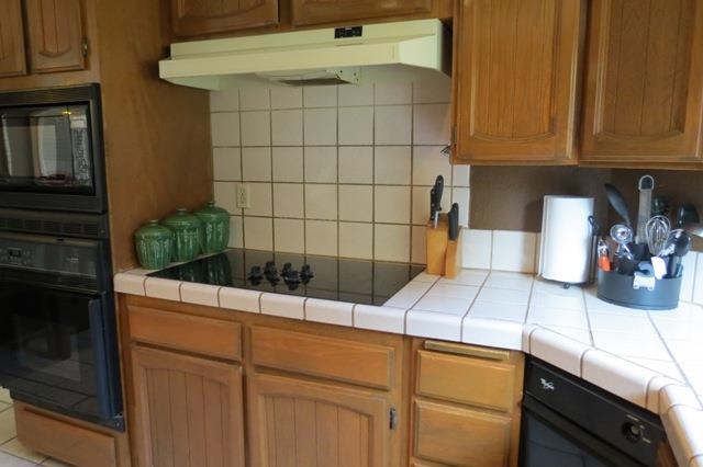 2000 Grandview Rd, Vista, CA 92084 photo 9